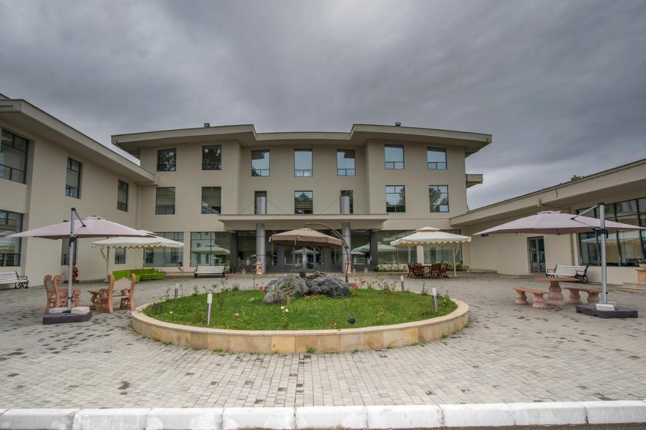 Chukhur Gabala Museum Hotel 外观 照片