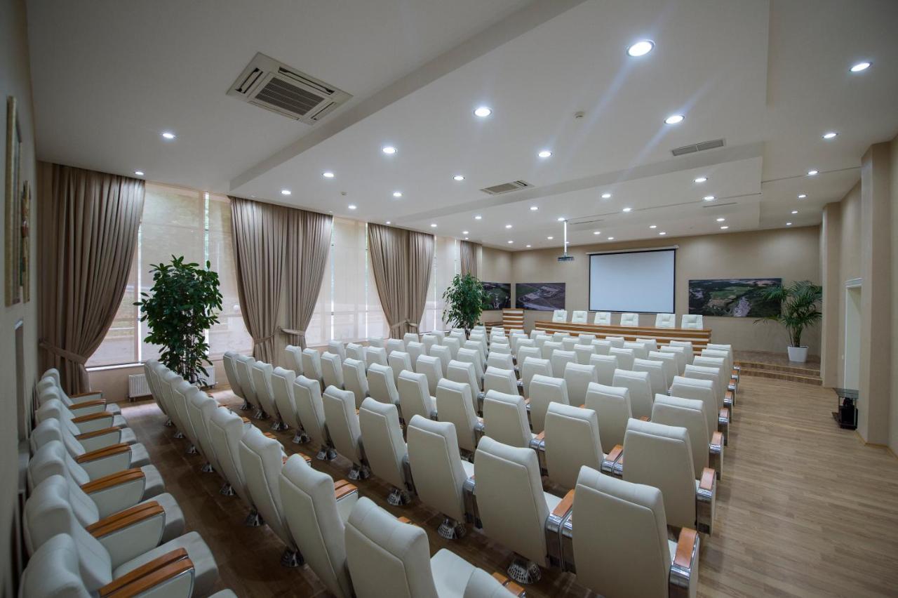 Chukhur Gabala Museum Hotel 外观 照片
