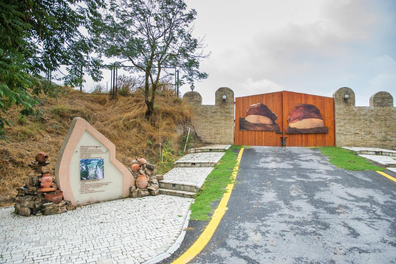Chukhur Gabala Museum Hotel 外观 照片